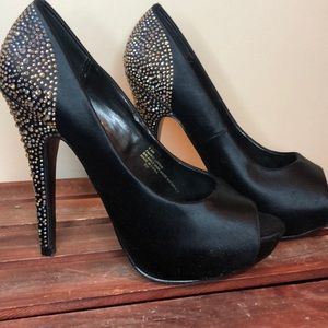 Steve Madden PLAYY-R Shoes